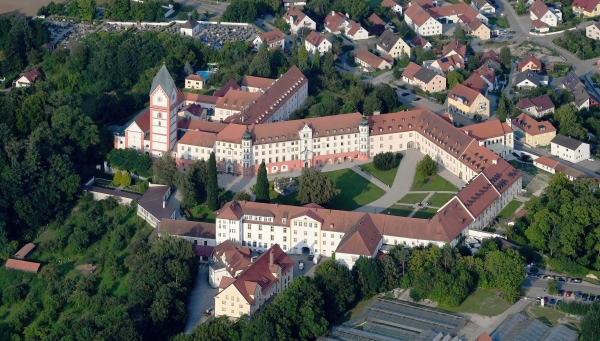 Von Freising über Scheyern nach Mainburg